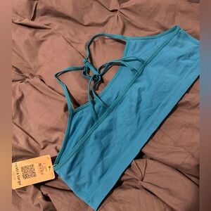 Girls happy nation sports bra size XL NWT